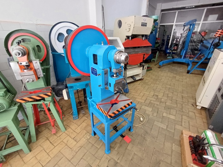 220 VOLT 10 TON EKSANTRİK PRES