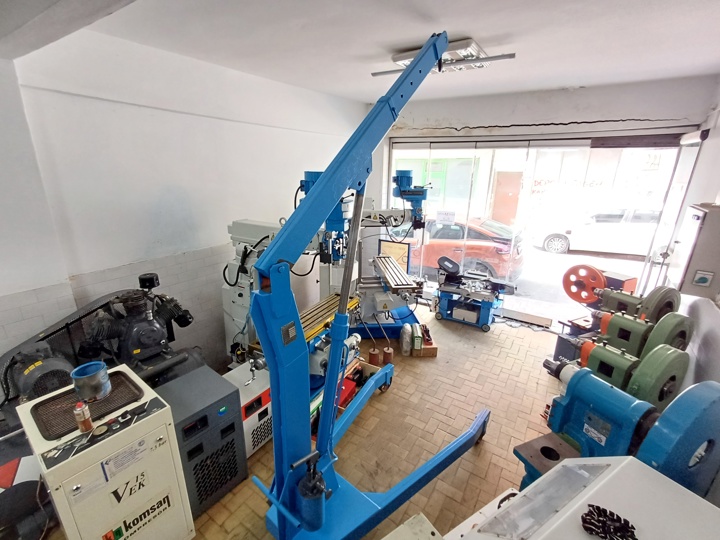 3 TON SAĞLAM MARKA 3 AYAK CARASKAL VİNÇ