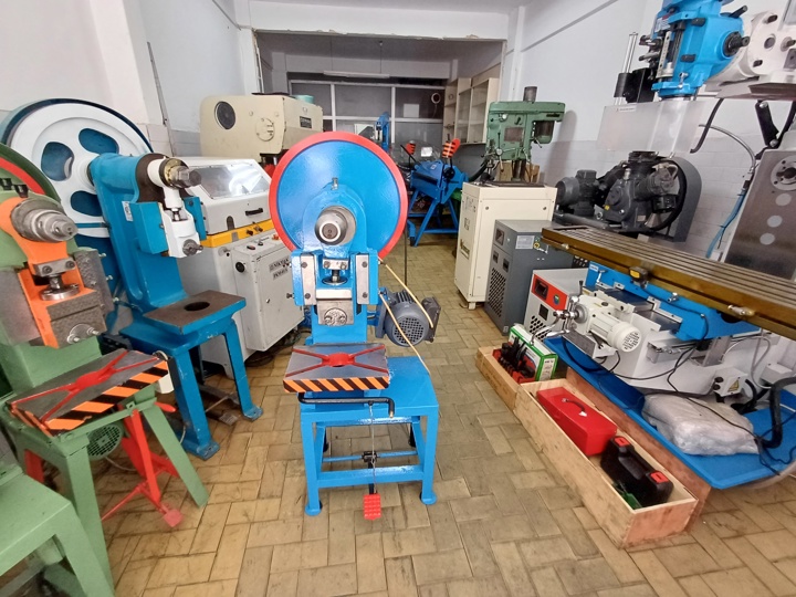 220 VOLT 10 TON EKSANTRİK PRES