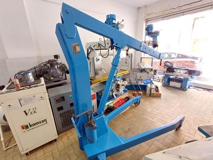 3 TON SAĞLAM MARKA 3 AYAK CARASKAL VİNÇ