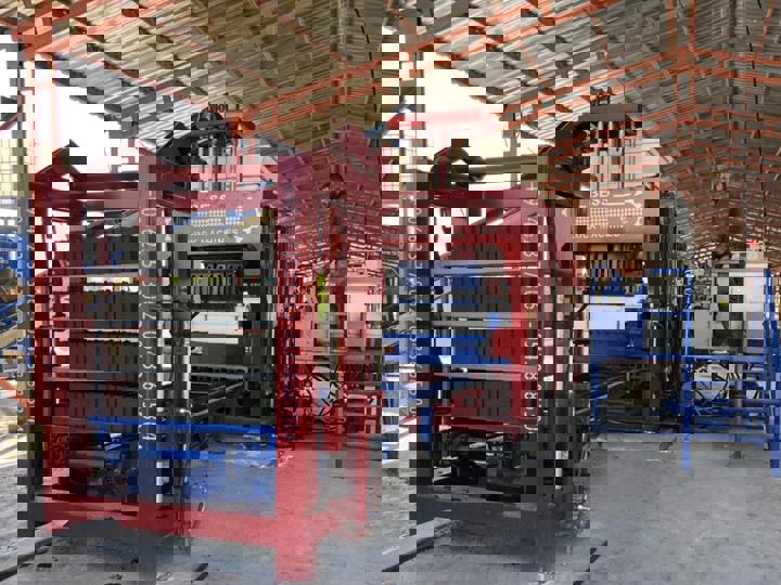 Satılık 4’Lü Otomatik Briket Makinesi