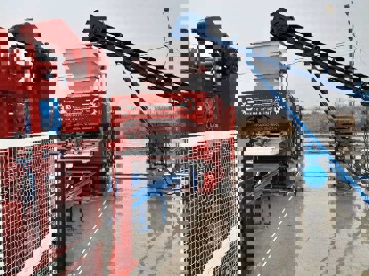 Satılık 8’Lİ Otomatik Briket Makinesi