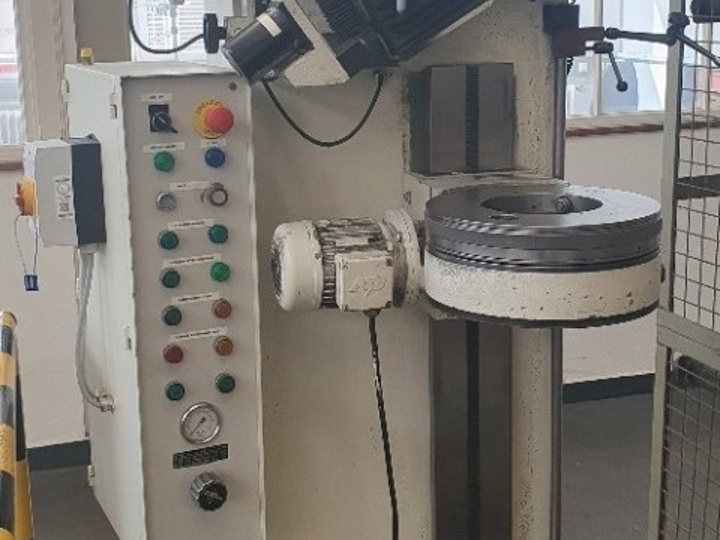 Merkezi Delik Punta Taşlama Makinesi
