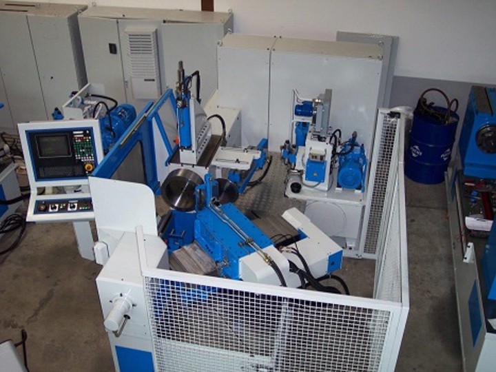 CNC Hidrolik Metal Sıvama Makinesi 