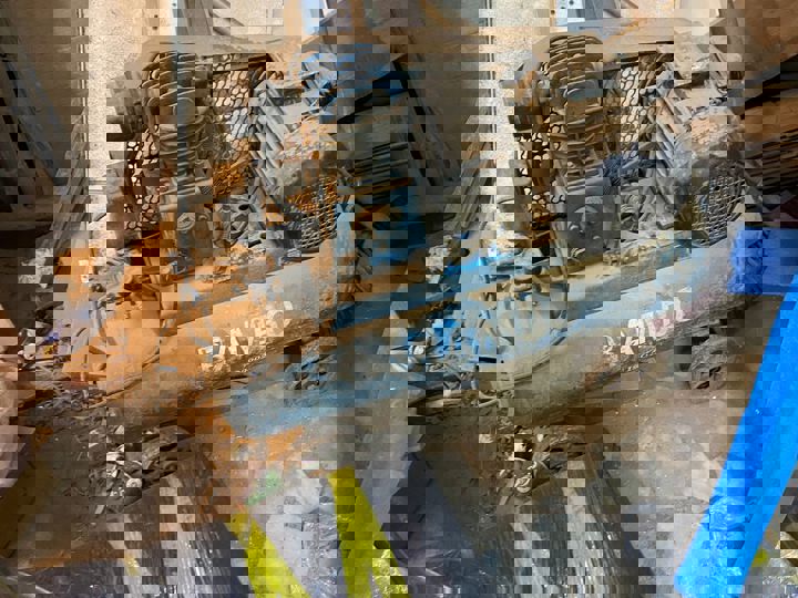 yatar daire 320 italyan  ve diger makineler hepsi tek fiyat