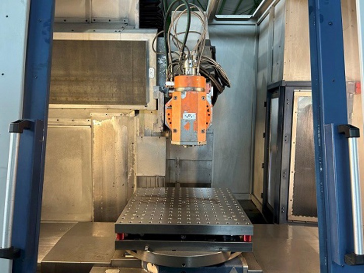 CNC 5x Eksenli işleme Merkezi