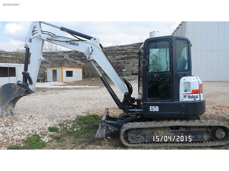 5 tonluk mini ekskavator bobcat