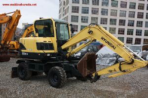2011 model 5.500 kg HYUNDAI ROBEX 55W-9 LASTİKLİ EKSKAVATÖR