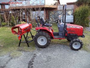 Massey Ferguson mf1520 2012