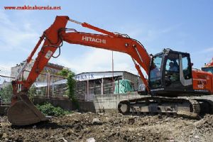 KİRALIK HITACHI 160