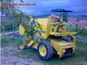 Satılık New Holland Clayson 1530 Biçerdöver