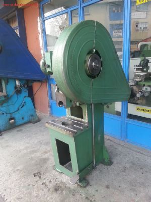 15 tonluk eksantrik pres 
