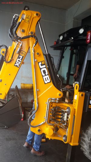 KİRALIK 1CX JCB