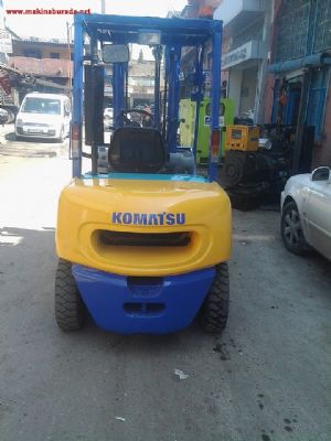 2.5 TON’LUK KOMATSU NT-12 