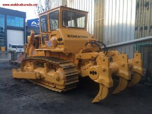 KOMATSU D85A18