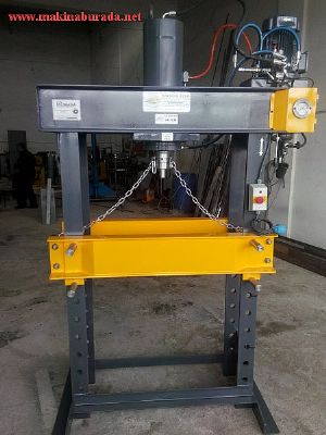 60 Ton Gezer Kafa Kollu Motorlu Hidrolik Press (Sıfır)