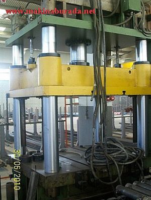 HİDROLİK KOLONLU PLC SİSTEM 200 TON