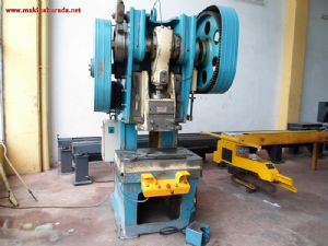 125 TON ŞAHİN MARKA 2008 MODEL EKSANTRİK PRES