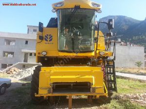 2013 TC 5070 New Holland   Sıfır Gibi Biçerdöver Satlık Temiz