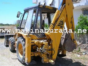 3cx kırıcılı tesisatlı JCB