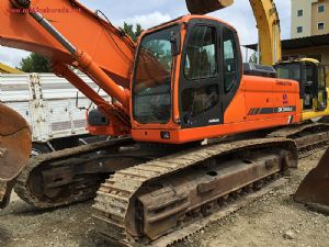 2011 MODEL DOOSAN DX 340 8200 SAATTE