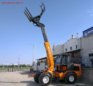 KAĞIT YÜKLEYİCİ Bağsan Hidrolik 4X4 6 METRE 2.5 TON