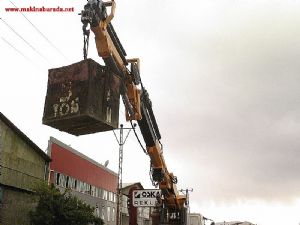 Satılık iveco üstünde 30 Tonluk Vinç