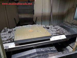 CNC Dikey işleme Merkezi 