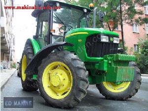 Sıfır Ayarında 2008 Model 5625 John Deere Traktör 