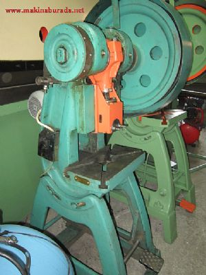 8 tonluk eksantrik presler