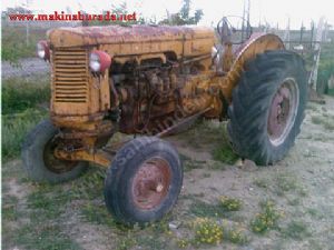 İlk Sahibinden 52 Model Antika Traktör (çalışır)