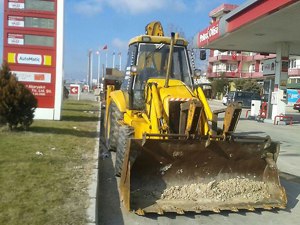 JCB Ve Hidromek Markalarda 2 Adet Beko Loder