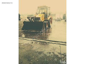 Öz Yılmaz JCB Marka 2005 Model Kazıcı-Yükleyici