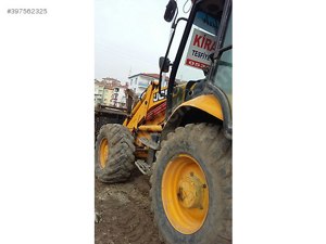 Satılık Temiz ve Bakımlı JCB 8000 Saatte