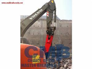 CMB RB 28 H HİDROLİK KAYA KIRICILARI