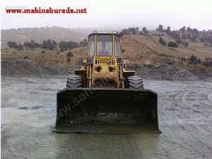 İkinci El CAT 1980 Model Lastikli ekskavatör
