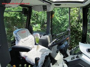 Claas Arion 410