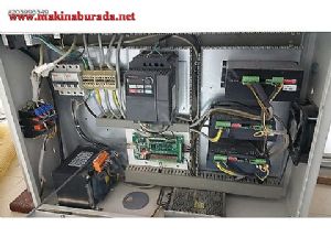 Güçlü ve Temiz 200x150 Cm Net Kesim CNC Router