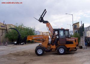 BAGSAN HİDROLİK 4x4 TOMRUK YÜKLEYİCİ 6 METRE 2.5 TON