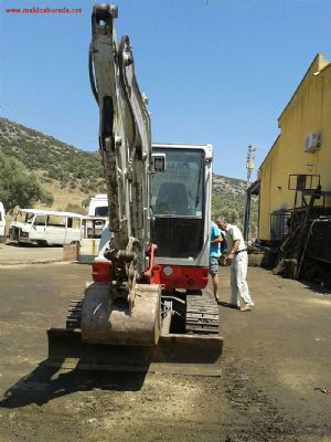 ACİL SATILIK 2012 MODEL FUL AKSESUAR TB235 TAKEUCHI EXCAVATOR