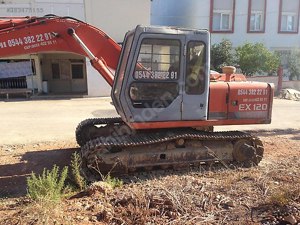 120 12 Tonluk Ekskavatör Hitachi 1991 Bakımlı Masrafsız