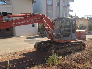 120 12 Tonluk Ekskavatör Hitachi 1991 Bakımlı Masrafsız