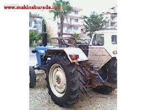 Ford 3600 traktör arkadan çekişli 2500 saatte