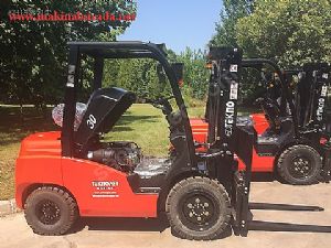 SAHİBİNDEN 3 TON  DİZEL  FORKLIFT SATILIK