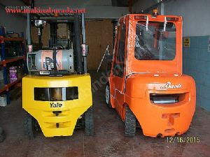 2005 Model Triplex Asansörlü Forklift