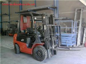 Satılık 2008 model 180 saatte dizel Forklift