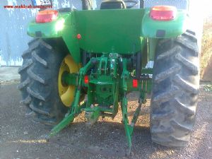 İhtiyaçtan satılık 5625 John Deere Traktör