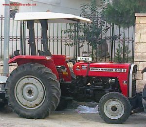 2004  240S  MASSEY FERGUSON