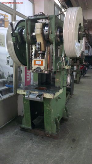 60 TON EKSANTRİK PRES - TEMİZ ! ÇELİK GÖVDE