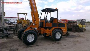 BAGSAN HİDROLİK 4x4 TOMRUK YÜKLEYİCİ 6 METRE 2.5 TON